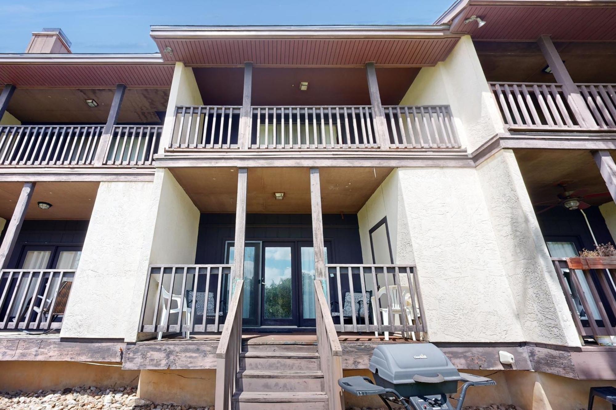 Condo On The Green Canyon Lake Kültér fotó